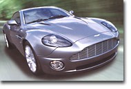 Aston Martin V12 Vanquish: Das Gaspedal muckt