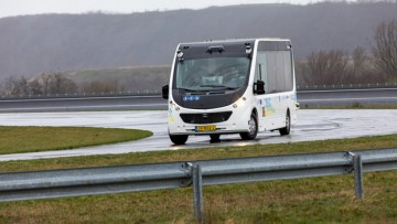 Erfolgreiche Testfahrten mit autonomen Bus