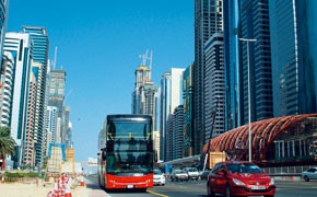 Neoplan Centroliner Dubai: Die Dubai Visionäre 