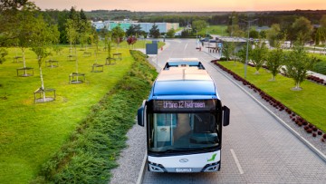 Solaris: 25 Wasserstoffbusse gehen nach Deutschland