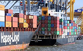 Bremische Häfen: Beim Containerumschlag die Mitbewerber überflügelt 