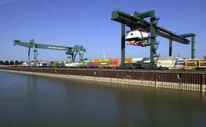 Hafengesellschaft Köln ringt mit Krise