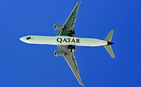 Qatar Airways offenbar vor Einstieg bei Cargolux