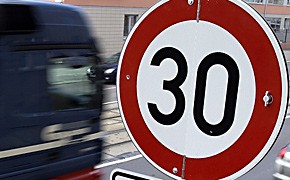 Hamburg: Umweltbehörde schlägt neue Tempo-30-Zonen vor 