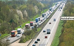 Straßengüterverkehr verteuert sich im dritten Quartal 2008 um 4,9 Prozent 