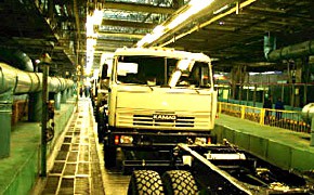 Russische LKW-Produktion schrumpft auf ein Viertel