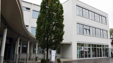 Neues Kfz-Bildungszentrum in Augsburg