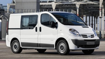 Kleinbus: Nissan wertet Primastar auf