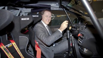 Opel kehrt in den Motorsport zurück