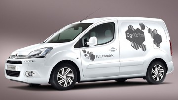 Lieferwagen: Citroën Berlingo mit E-Antrieb