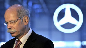 Gewinneinbruch: Daimler kappt Prognose für 2013
