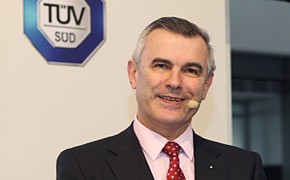 Horst Schneider, Sprecher der Geschäftsführung TÜV Süd