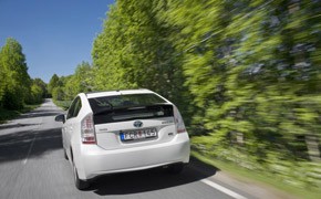 TÜV Rheinland: Deutsche Toyota-Fahrzeuge bremsen sicher