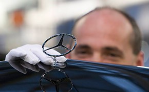 Oktober-Absatz: Silberstreif bei Daimler