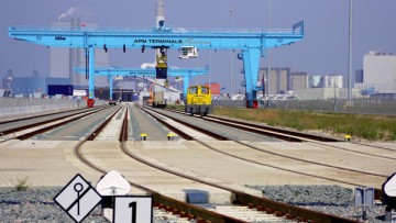 APM kauft elf Containerterminals von Perez y Cia  