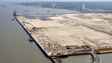 Jade-Weser-Port ein Jahr vor Eröffnung im Zeitplan 
