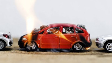 Urteil: Neuwagen-Käufer kann Geld trotz Brand zurückverlangen