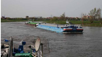 Niedrigwasser der Elbe schränkt Binnenschifffahrt ein