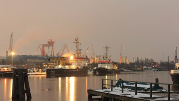 Neuer Hafen in Emden