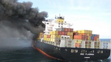 Bildergalerie: Bergung des havarierten Frachtschiffes MSC Flaminia