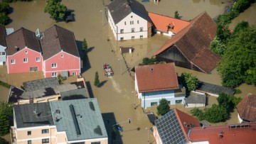 Sperrungen wegen Hochwasser