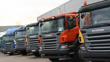 Höhere Kosten bremsen Scania leicht aus