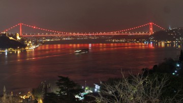 Dritte Bosporusbrücke in Istanbul soll in knapp einem Jahr öffnen