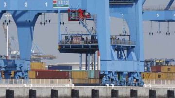 Streiks in Le Havre behindern LKW-Abfertigung