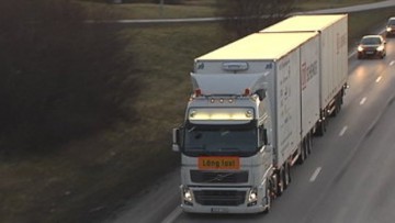 Schweden lässt 32-Meter lange LKW fahren