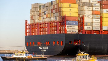 Größtes Containerschiff der Welt kommt nach Bremerhaven