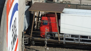 Eurotunnel erweitert Kapazitäten für Lkw