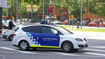 Am Rande: Polizei schießt auf Lkw in Barcelona