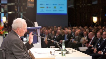 Schäuble an Logistik: „Bleiben Sie offen für Veränderungen“