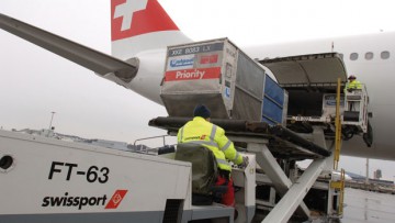 Schweizer Air-Cargo-Branche verlangt Stärkung der Luftfracht