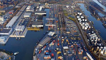 Samskip fährt Hafen Duisburg öfter an