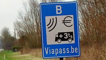Unternehmer tricksen mit Transportern belgische Lkw-Maut aus