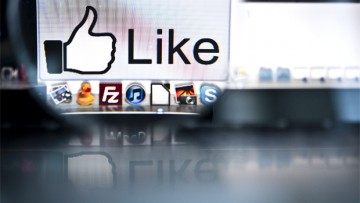 Urteil: Fristlose Kündigung wegen Beleidigung bei Facebook