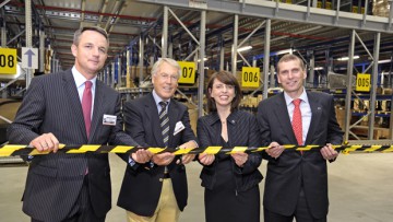 Neues Logistikzentrum für das Opel-Netzwerk