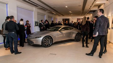 Aston Martin DB10 versteigert: Über drei Millionen Euro für Bond-Dienstwagen