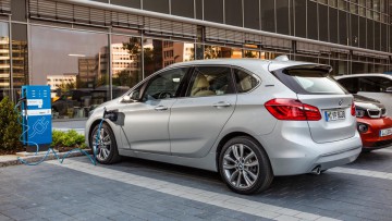 Elektrifizierte Autos: BMW schafft Absatzziel