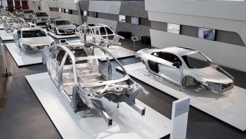 Neue Audi A8 Karosse: Leicht und doch schwerer