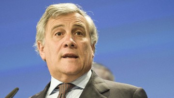 Abgas-Ausschuss: Ex-Industriekommissar Tajani verteidigt sich