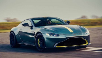Aston Martin Vantage AMR: Knusperleicht und hangeschaltet