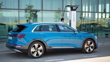 Bericht: Audi prüft eigene E-Ladesäulen in Großstädten
