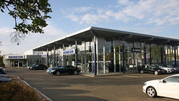 Mercedes-Netz: Autohaus Peter kauft Beresa Anhalt