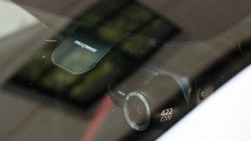"Die Bayerische": Erste Autoversicherung mit Dashcam-Tarif