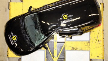 EuroNCAP-Crashtest: Fünf Sterne für Nissan und Mercedes