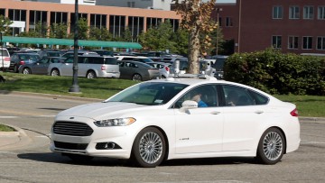 Robotertaxis von Ford: Fahrerlos durchs Hauptquartier