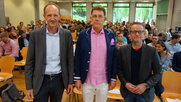 Wilfried Wilhelm Anclam an der HfWU: Spitzen-Event für Studenten