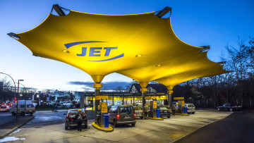 Neue Jet-Tankstelle in Hamburg: Tankstellendach